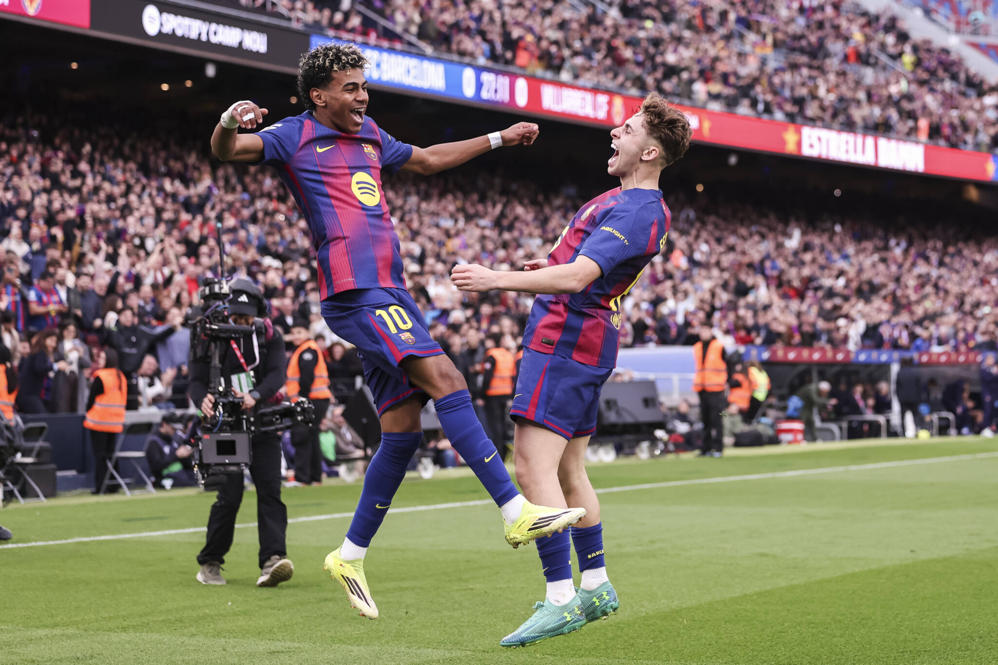 El Barcelona vence al Villarreal bajo el mando de Lamine Yamal | Sphera ...