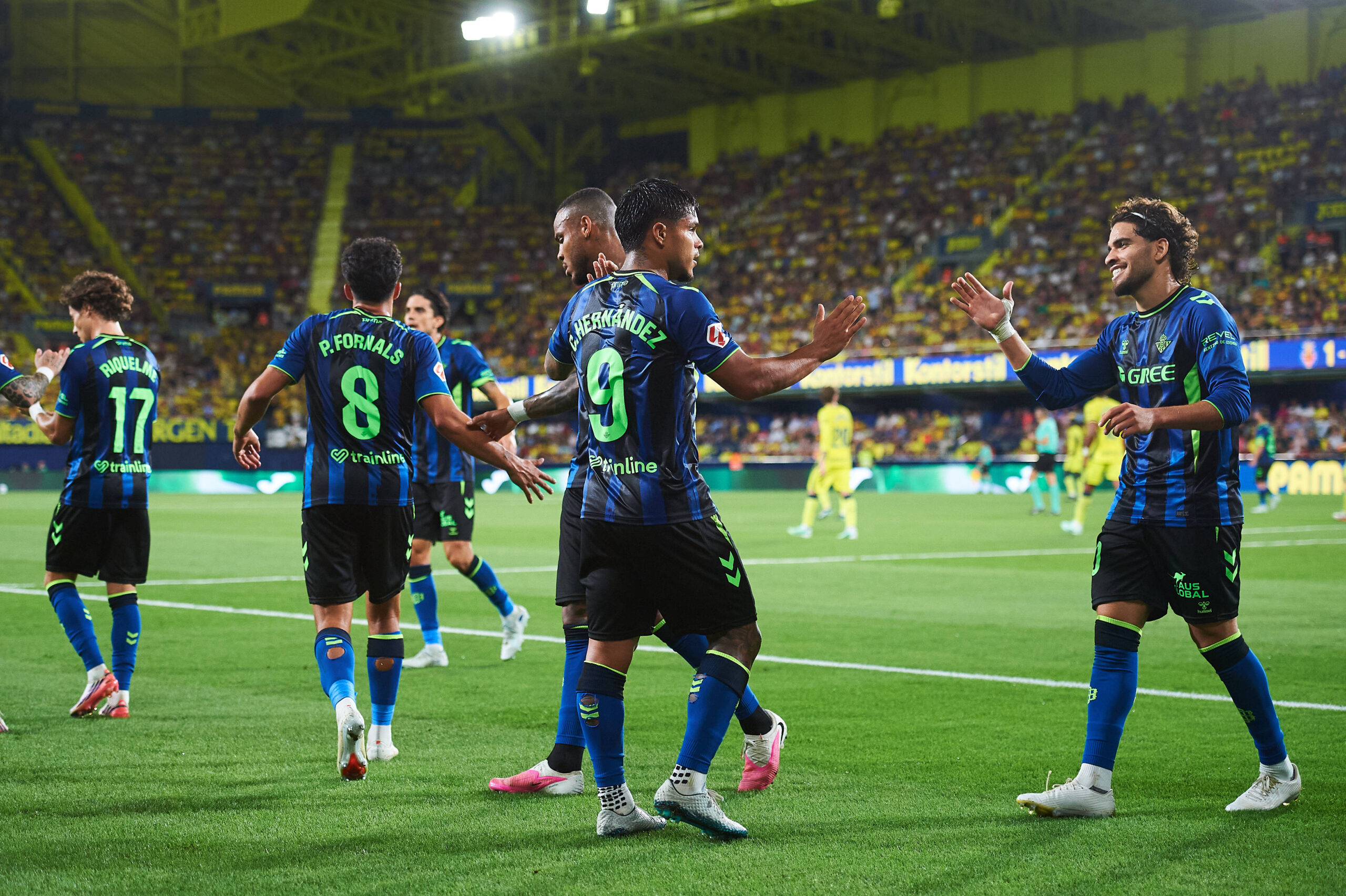 El Real Betis logra su mejor inicio liguero tras vencer al Villarreal